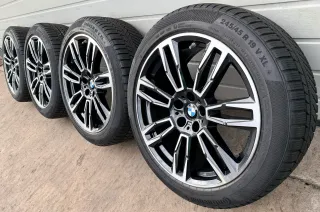 4x Original BMW 5er I5 G60 G61 19 Zoll Winterräder Doppelspeiche M935 DOT24 7-8mm - Bild 1