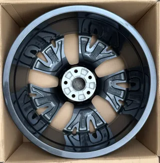 1x Original Audi Q4 e-tron F4 19 Zoll Alufelge Aero Design 89A601025AN 8,0Jx19 ET45 NEU - Bild 3