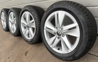 4x Original VW Golf VIII 5H 16 Zoll Winterräder Norfolk 5H0601025 Alufelgen DOT20 Demo - Bild 1