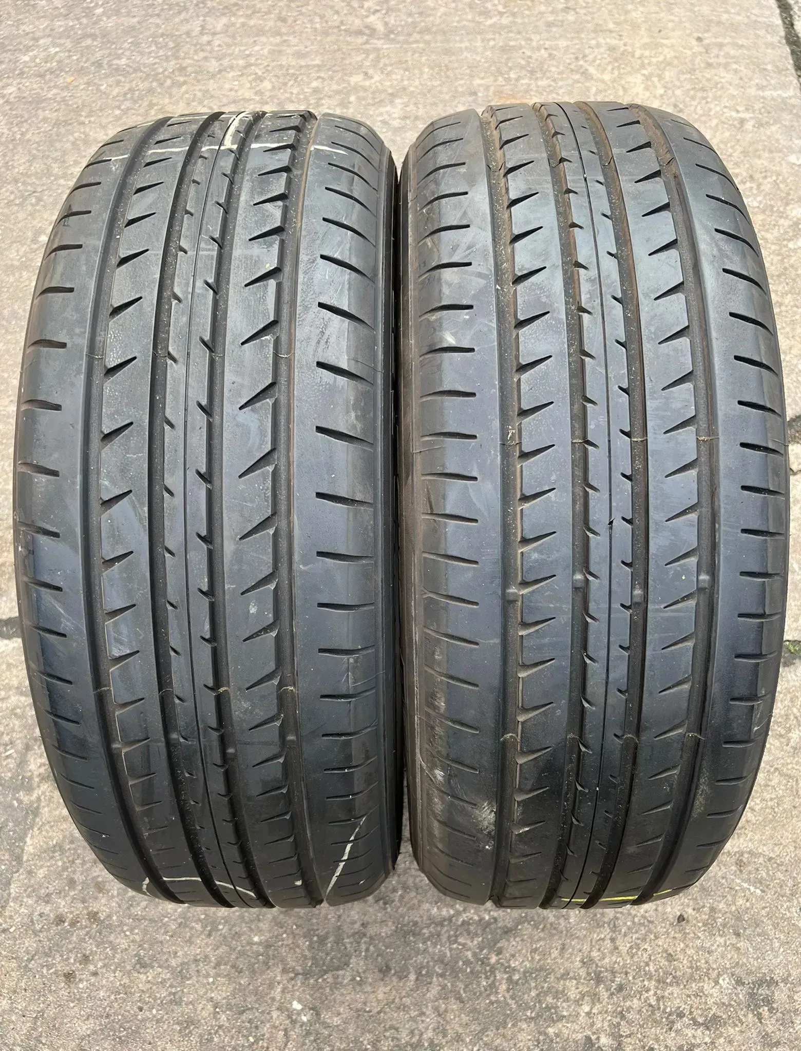 2x Sommerreifen 225/55 R18 98H Toyo TYR37 DOT16 6,7-7,2mm - Bild 1