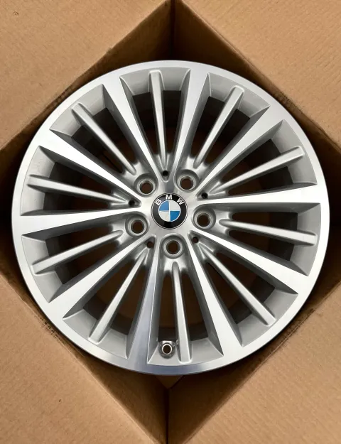 Background image for 1x Original 2er AT F45 GT F46 17 Zoll Alufelge Vielspeiche 281 6855090 7,5Jx17ET54 NEU