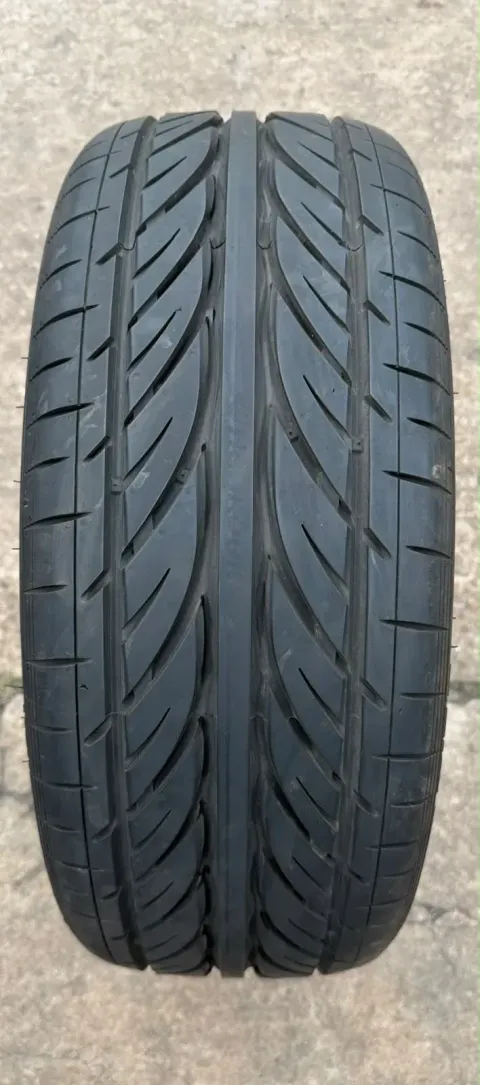 Background image for 1x Sommerreifen 205/45 R17 84V Hankook Ventus V12 EVO * K110 DOT19 6-7,4mm