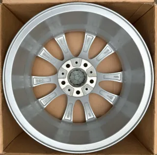 1x Original BMW 3er GT F34 17 Zoll Alufelge Doppelspeiche 395 6859025 8,0Jx17 ET34 - Bild 3