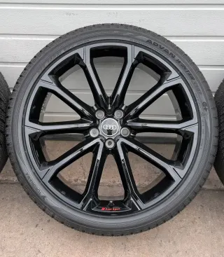 4x Original Audi RSQ3 F3 21 Zoll Winterräder Polygon 83A601025AG Alufelgen DOT25 NEU - Bild 3