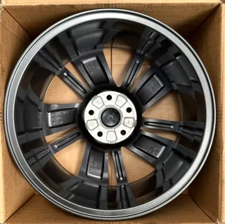 1x Original Skoda Karoq 4x4 NU7 17 Zoll Alufelge Scutus 57A601025AA 7,0Jx17ET45 NEU - Bild 3