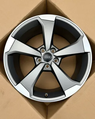 1x Original Audi RS3 8V 19 Zoll Alufelge Rotor 8V0601025CJ 8,5Jx19 ET53 Vorne NEU - Bild 1