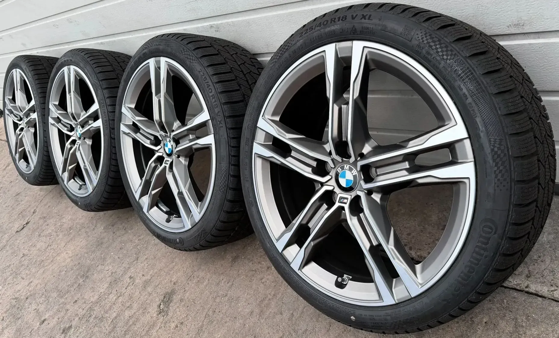 4x Original BMW 1er F40 2er GranCoupe F44 18 Zoll Winterräder Doppelspeiche M556 DOT20 NEU - Bild 1