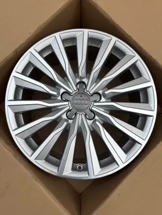 1x Original Audi A3 S3 8V 18 Zoll Alufelge S Line 8V0601025CD Bicolor 7,5JX18 ET51 NEU - Bild 1
