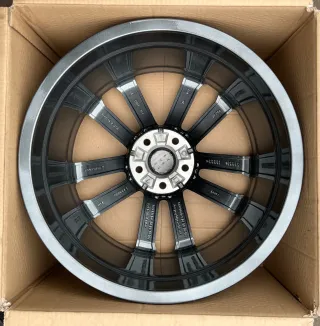 1x Original Audi A5 8W B9 19 Zoll Alufelge 8W0601025DG 8,5Jx19 ET32 Graphit Grau NEU - Bild 3