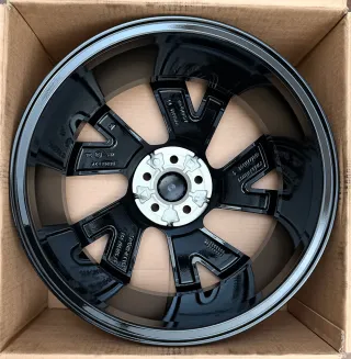 1x Original Vw Polo GTI MK6 2G AW BZ 17 Zoll Alufelge Bergamo 2G0601025AP 7X17 ET51 NEU - Bild 3