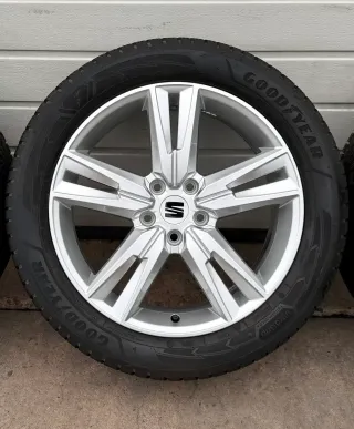 4x Original Seat Ateca 5FP 18 Zoll Winterräder Performance III 575601025G DOT23 8mm - Bild 3