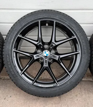 4x Original BMW 1er F70 2er F74 18 Zoll Winterräder Y Speiche M554 DOT26 RDK NEU - Bild 4