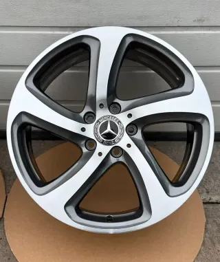 4x Original Mercedes E Klasse W213 S213 A238 18 Zoll Alufelgen A2134016200 8,0J ET43 NEU - Bild 2