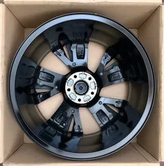 1x Original Peugeot 308 III P5 18 Zoll Alufelge Kamakura 98350581XY 8,0Jx18 ET48 - Bild 3
