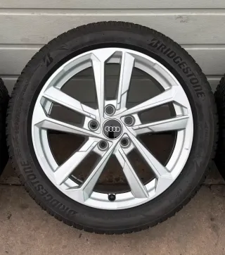 4x Original Audi A3 S3 8Y 17 Zoll Winterräder 5-V-Speiche 8Y0601025L DOT23 6-7mm - Bild 4