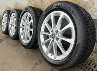 4x Original Mercedes A B Klasse W177 W247 CLA C118 17 Zoll Winterräder DOT20/21 >7m - Bild 1