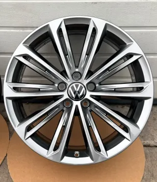 4x Original VW Passat 3G B8 19 Zoll Alufelgen Verona 3G8601025R 8,0JX19 ET44 NEU - Bild 2