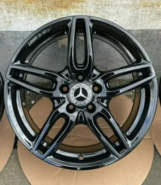 4x Original Mercedes A W176 B W246 CLA C117 X117 18 Zoll Alufelgen A1764010700 7,5Jx18 ET52 NEU - Bild 5