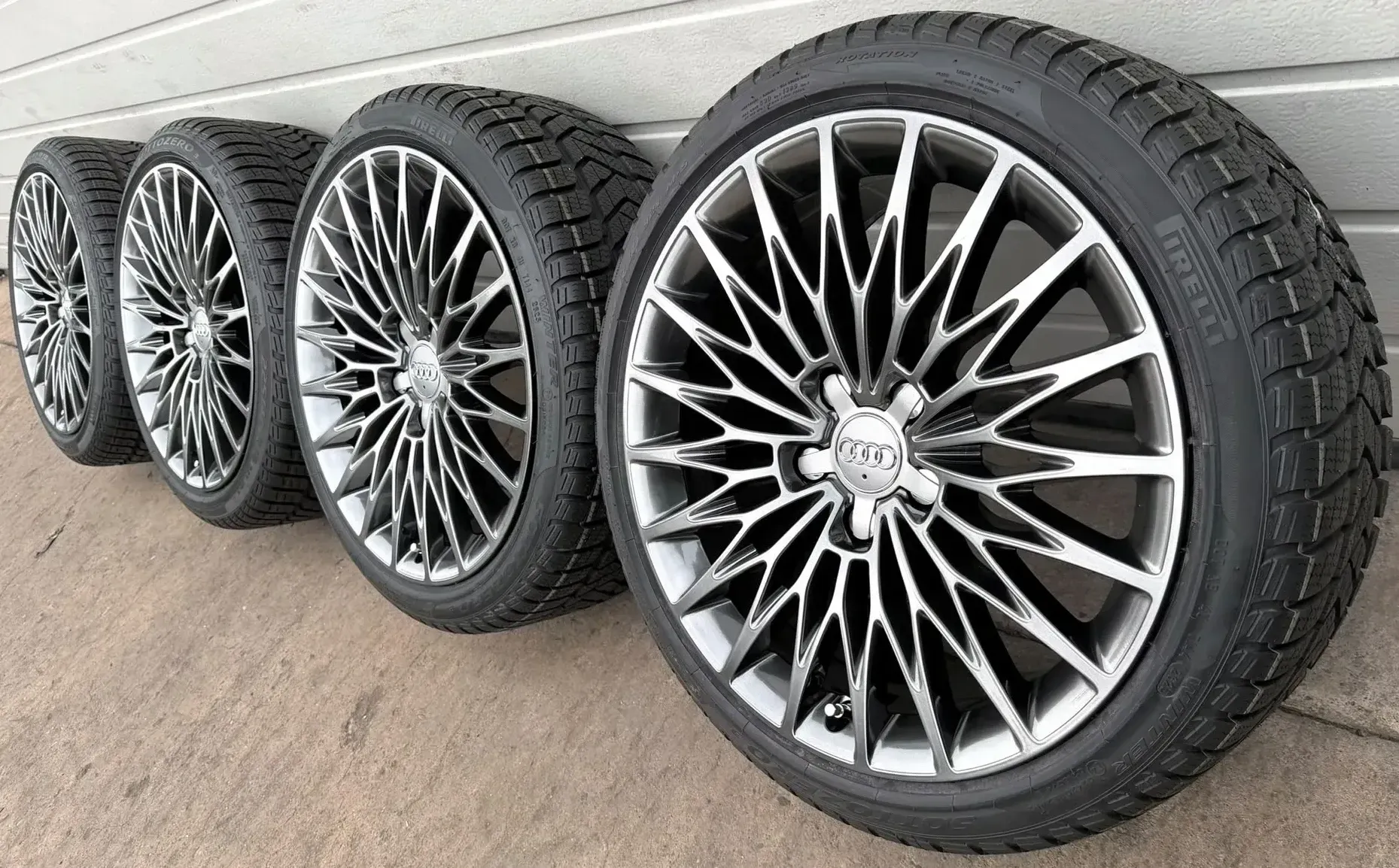 4x Original Audi A3 S3 8V 18 Zoll Winterräder S Line 8V0601025AE Grey DOT25 NEU - Bild 1