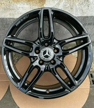 4x Original Mercedes A W176 B W246 CLA C117 X117 18 Zoll Alufelgen A1764010700 7,5Jx18 ET52 NEU - Bild 2