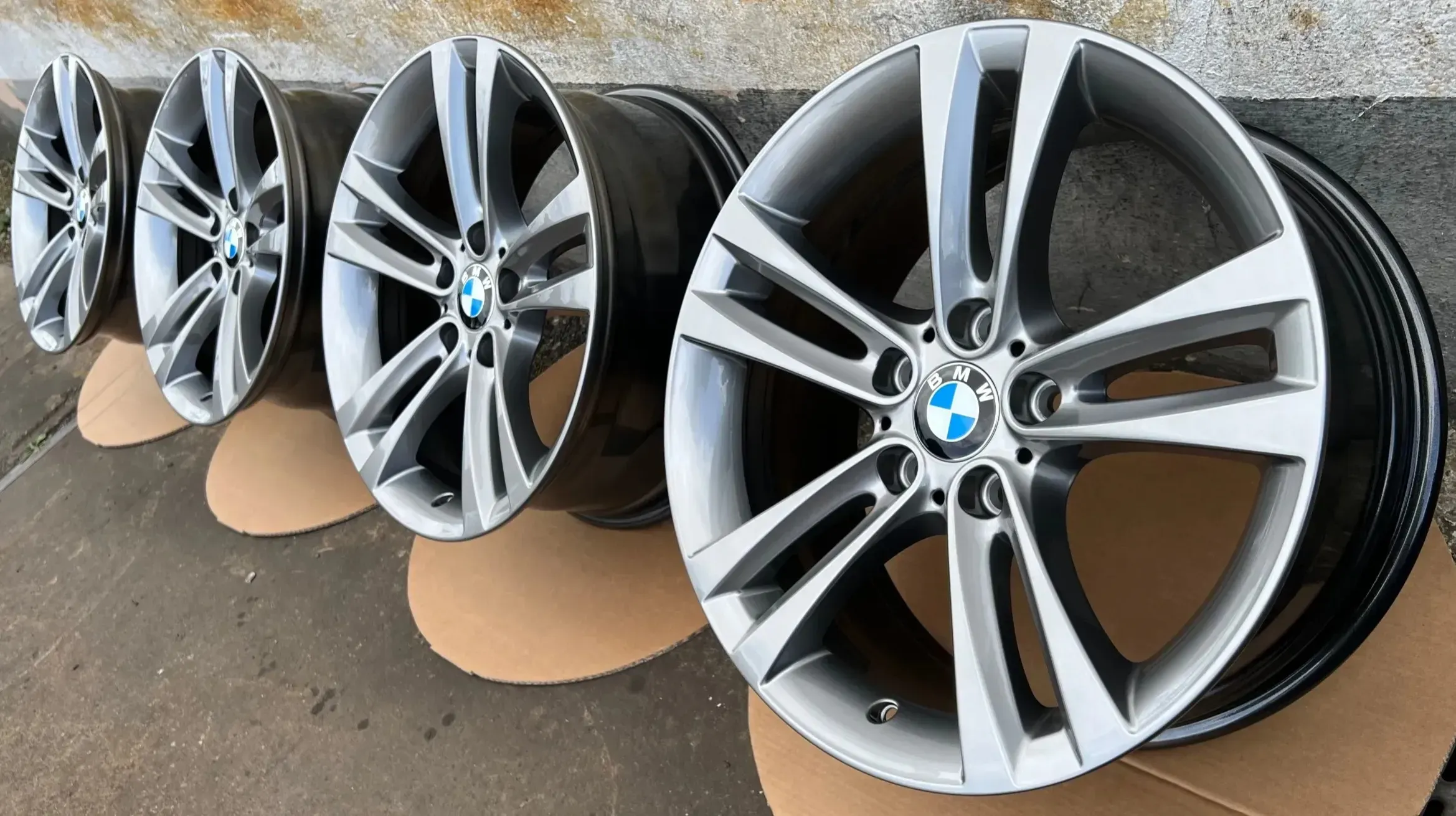 4x Original BMW 3/4er F30 F31 F32 F36 18 Zoll Doppelspeiche 397 Alufelgen 6796247 Ferric Grey NEU - Bild 1