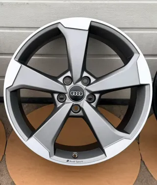 4x Original Audi A3 S3 RS3 8V 19 Zoll Alufelgen Rotor 2 8V0601025CF 8,0JX19 ET49 NEU - Bild 3