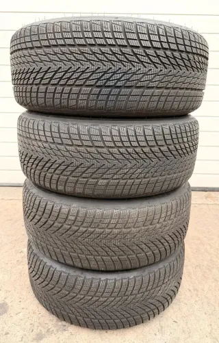4x Original BMW 7er G70 i7 X3 G45 19 Zoll Winterräder Doppelspeiche 903 DOT24 7,5mm - Bild 8