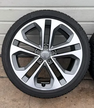 4x Original Audi A3 S3 8Y 18 Zoll Winterräder 5-Doppelspeiche 8Y0601025CE DOT24 6-7,7mm - Bild 5