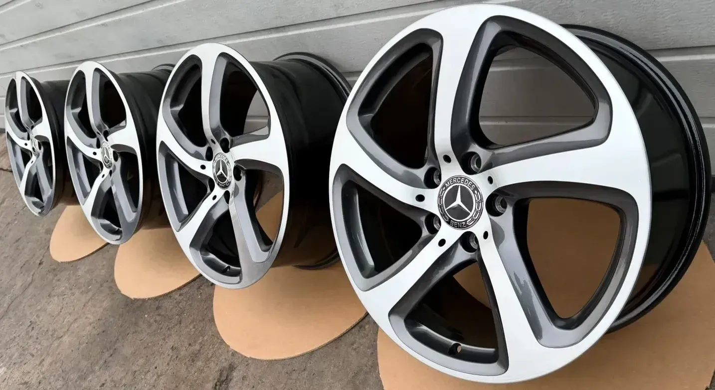 4x Original Mercedes E Klasse W213 S213 A238 18 Zoll Alufelgen A2134016200 8,0J ET43 NEU - Bild 1