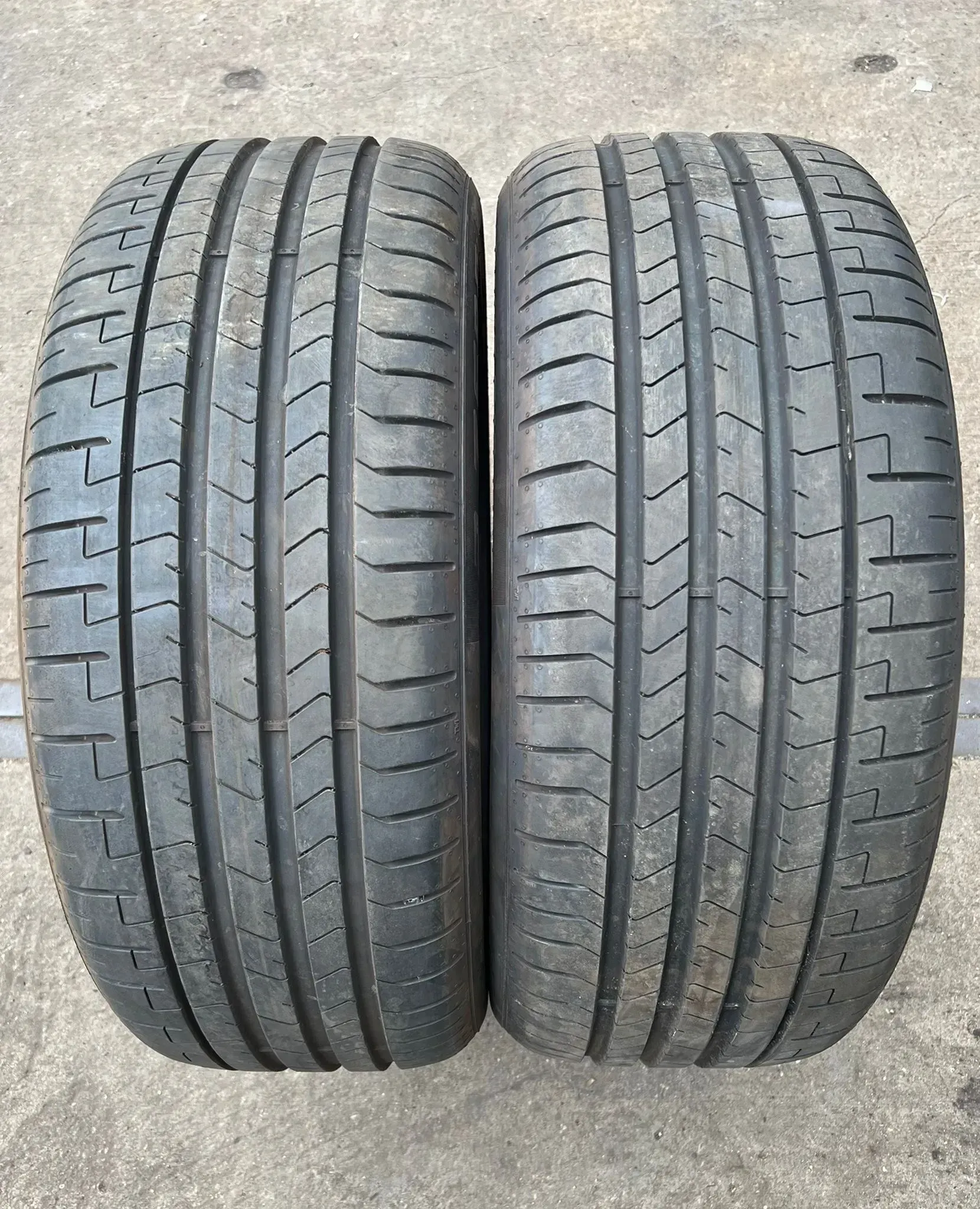 2x Sommerreifen 245/45 R19 102Y XL Pirelli PZero PZ4 S.C MO * DOT24 6-6,3mm - Bild 1