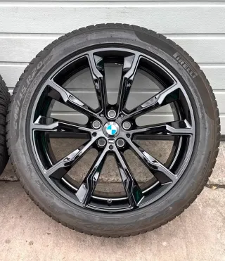 4x Original BMW X3 G01 X4 G02 20 Zoll Winterräder Doppelspeiche M699 DOT24 6-7mm - Bild 2