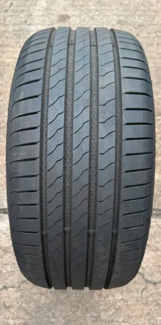 1x Sommerreifen 225/35 ZR19 88Y XL Roadhog RGHP02 DOT25 6,7-7mm - Bild 1