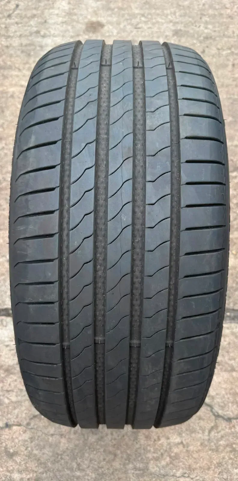 1x Sommerreifen 225/35 ZR19 88Y XL Roadhog RGHP02 DOT25 6,7-7mm - Bild 1