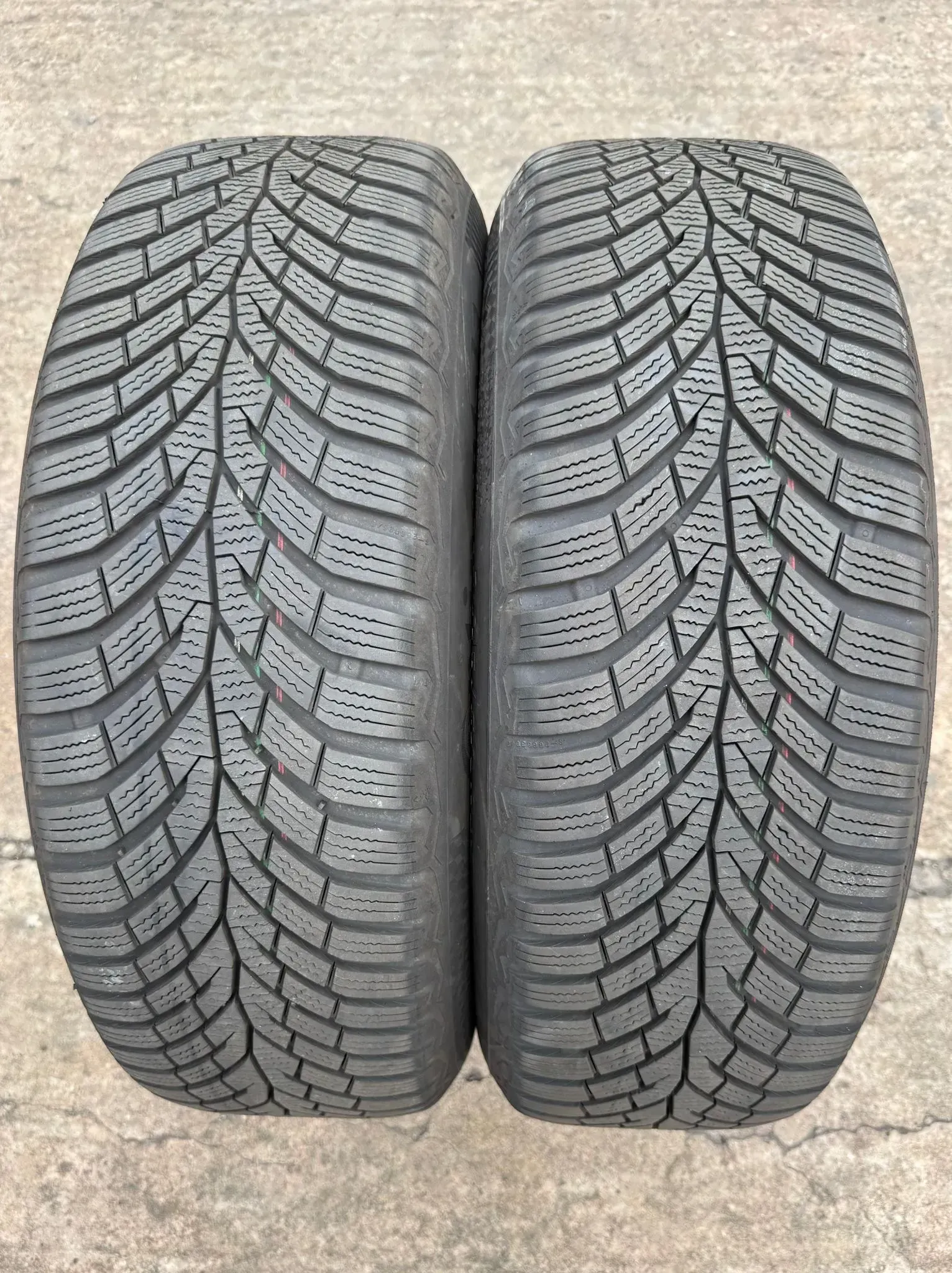2x Winterreifen 205/55 R16 91H Continental Winter Contact TS870 DOT25 7,5-8,1mm - Bild 1