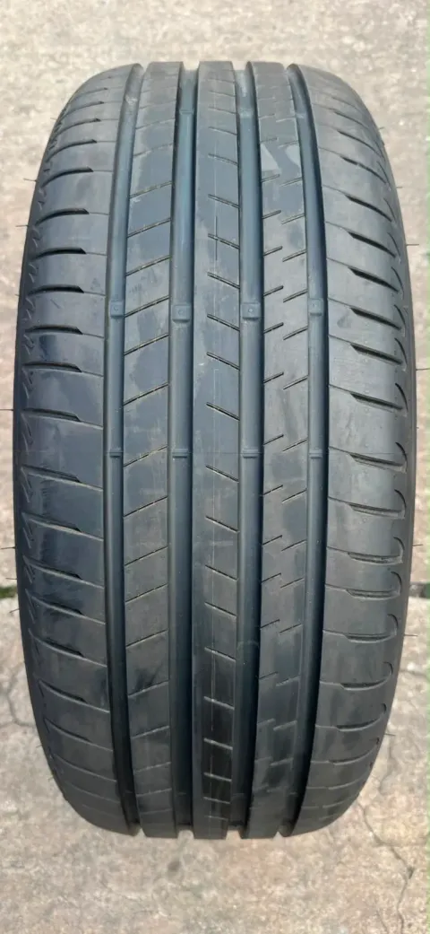 Background image for 1x Sommerreifen 245/45 R20 103W XL Bridgestone Alenza 001 RFT RSC Runflat * DOT20 DEMO