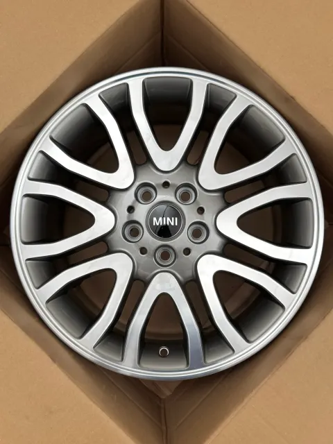 Background image for 1x Orig Mini F55 F56 F57 18 Zoll Alufelge Vanity Spoke 504 6897988 7,0JX18 ET54 NEU