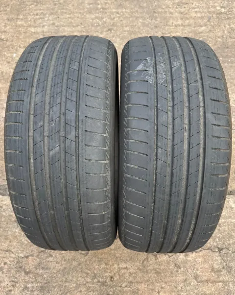 Background image for 2x Sommerreifen 225/50 R17 98Y XL Bridgestone Turanza T005 * DOT25 6-6,2mm
