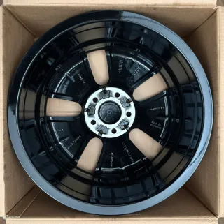 1x Original Mercedes C Klasse W206 S206 17 Zoll Alufelge A2064014100 7,0x17 ET44,5 NEU - Bild 3