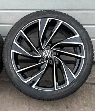 4x Original VW Passat 3G B8 19 Zoll Winterräder Adelaide 3G8601025AA DOT24 NEU - Bild 2