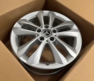 1x Original Mercedes C Klasse W205 A205 S205 W205 17 Zoll Alufelge A2054018000 TOP - Bild 2