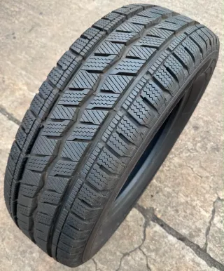 1x Winterreifen 215/65 R16 C 109/107T Hankook Winter I*Cept LV RW12 DOT24 DEMO - Bild 2