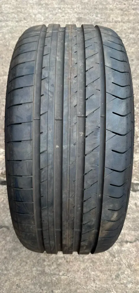 Background image for 1x Sommerreifen 235/40 R19 96Y XL Fulda Sport Control 2 DOT22 7,2-7,6mm