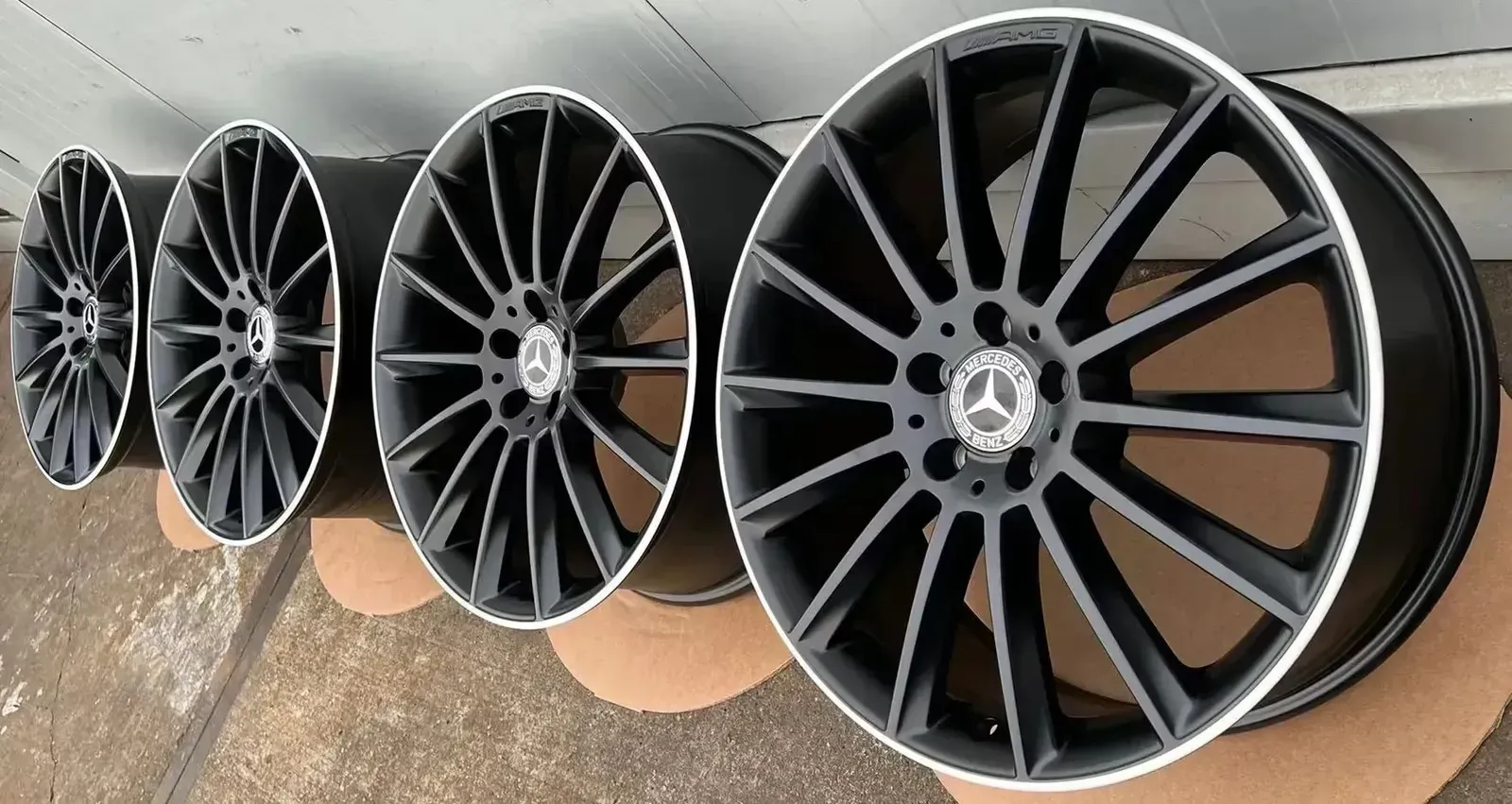 Original Mercedes C Klasse W205 S205 19 Zoll AMG Alufelgen A2054011300 A2054011400 Matt NEU - Bild 1