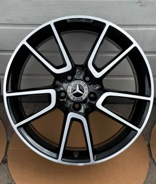 4x Original Mercedes C450 C43 AMG W205 19 Zoll Alufelgen A2054014900 A2054016500 NEU - Bild 4
