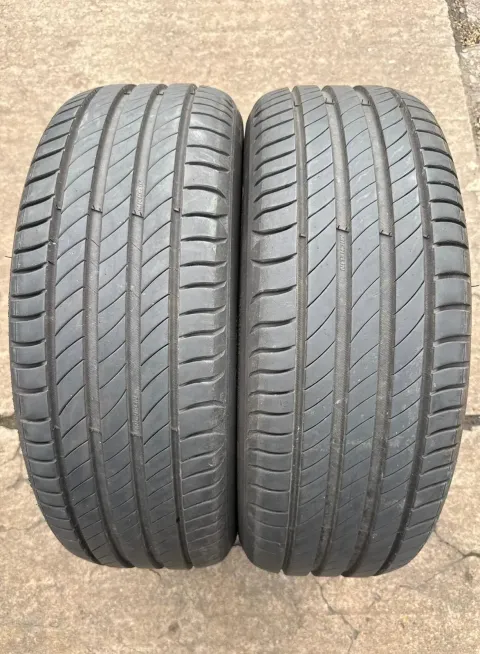 Background image for 2x Sommerreifen 205/55 R16 91V Michelin Primacy 4  DOT20 6,2-7mm