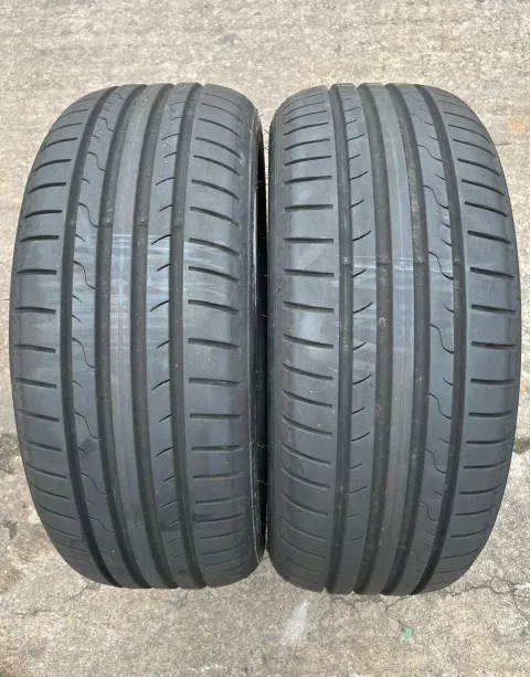 Background image for 2x Sommerreifen 205/55 R16 91V Dunlop Sport Bluresponse LRR DOT19/20 5,3-6,4mm