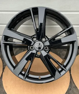 4x Original Audi A3 S3 RS3 8V 19 Zoll Alufelgen Blade 8V0601025EJ 8,0Jx19 ET49 BLACK NEU - Bild 4