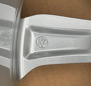 1x Original VW T-Roc 2GA A11 D11 17 Zoll Alufelge Johannesburg 2GA601025AC 7,0JX17 ET45 NEU - Bild 6