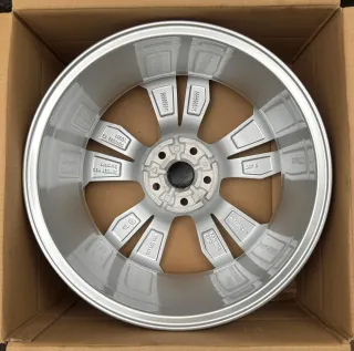1x Original VW ID.3 18 Zoll Alufelge Loen 10A071498 7,5JX18 ET50 NEU - Bild 3