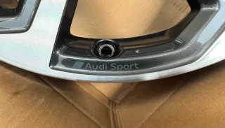 1x Original Audi A1 GB 17 Zoll Alufelge 7-Speichen-Rotor-Design 82A601025G 7,5Jx18 ET46 NEU - Bild 3